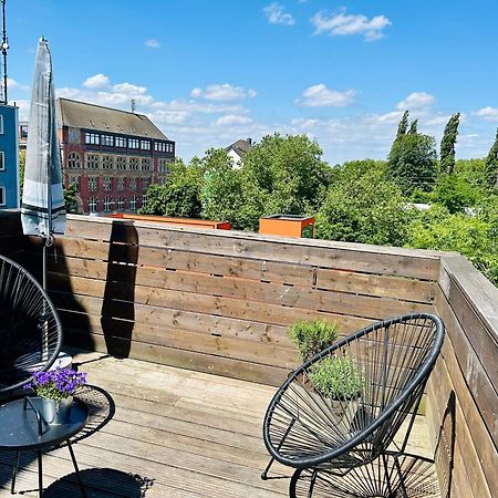 Feelslikehome - Urbane Altbauwohnung Mit Dachterasse& Parkplatz Bochum Bagian luar foto